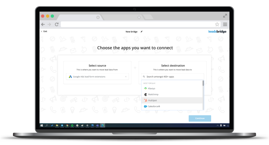 Select HubSpot as your destination on LeadsBridge